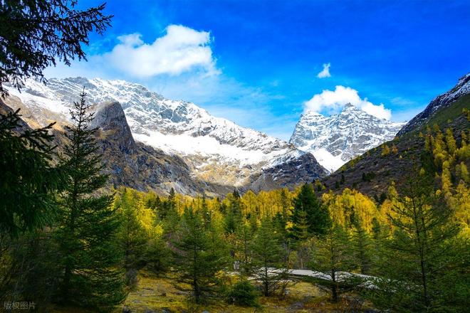 长穿毕徒步地理手册：沉浸式穿越神山秘境pg电子娱乐平台此生必走！收好四姑娘山(图24)